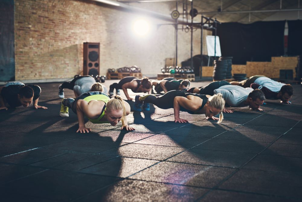 Group training at Bustamove has a fun and positive atmosphere with lots of hard work. Every session will give you a great total body workout that will include weights, resistance training, cardiovascular training and core stability. Our group sessions are held both indoors and outdoors. This way you get enjoy the amazing views of Bayside while pushing yourself physically.